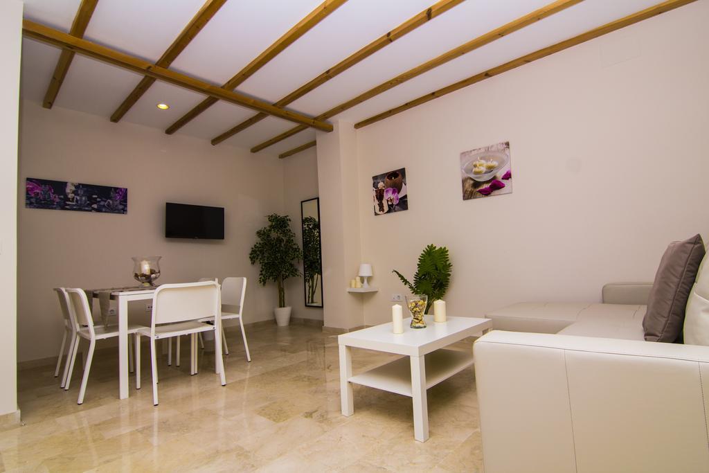 Apartamentos Centro Puerto De Santa Maria El Puerto de Santa María Esterno foto